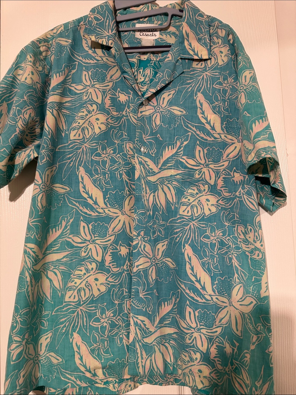 Casual Teal Floral Short-Sleeve Button-Down Shirt by